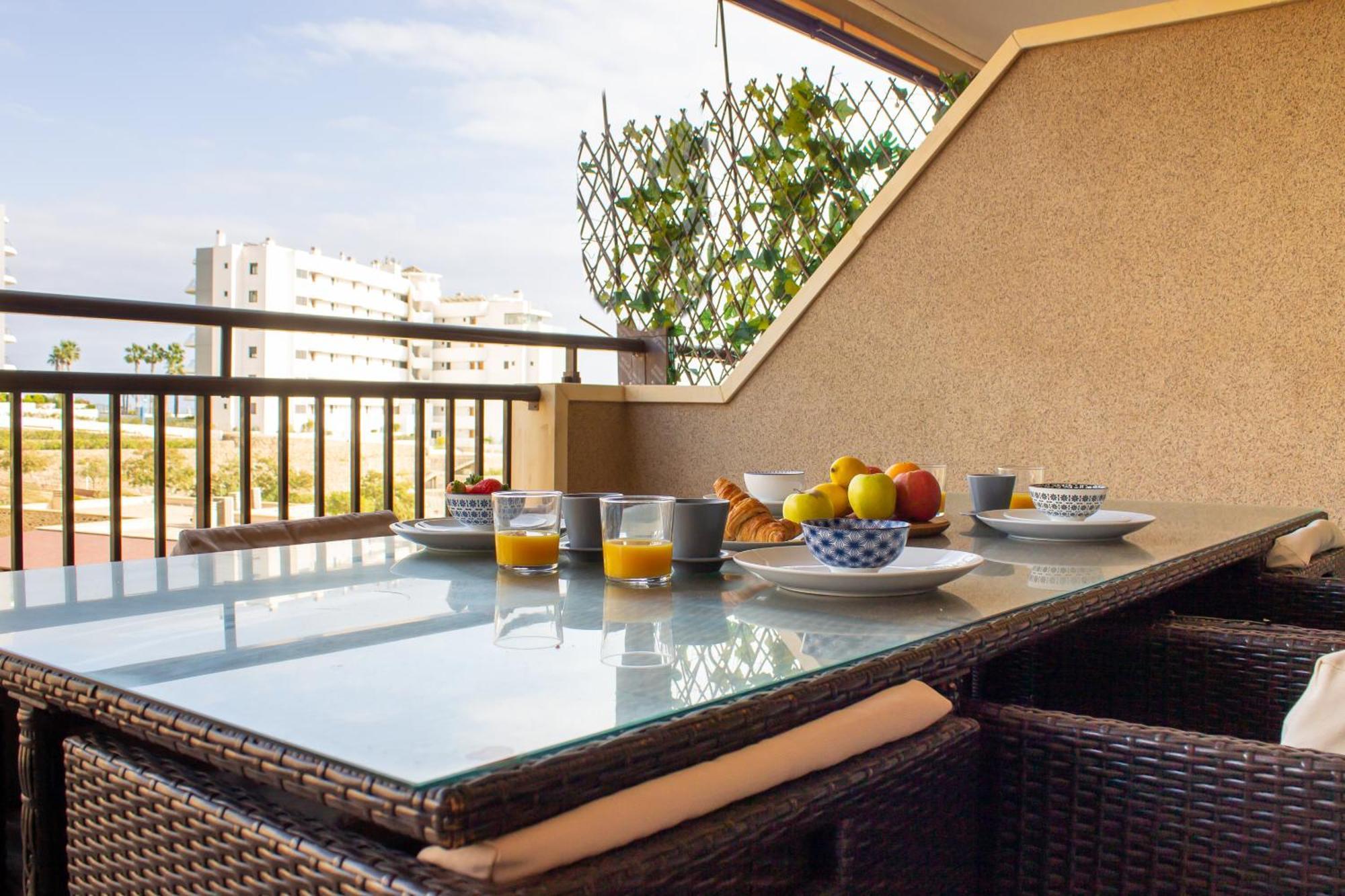 Appartamento Myflats Deluxe Balcon De Arenales Arenales del Sol Esterno foto